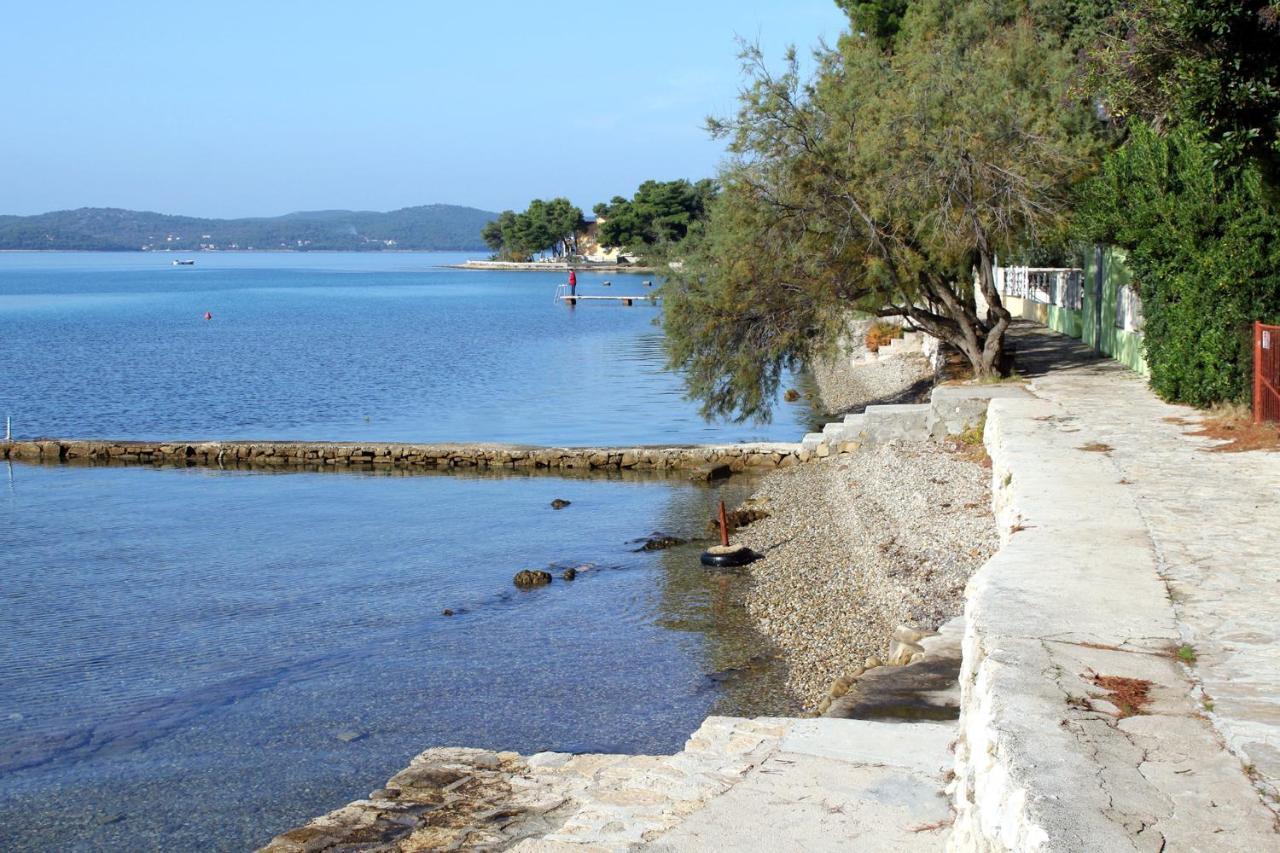 Apartments By The Sea Sukosan, Zadar - 6229 Bagian luar foto
